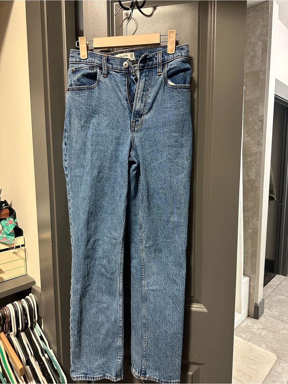 Abercrombie curve love high rise straight leg jeans size 24 S